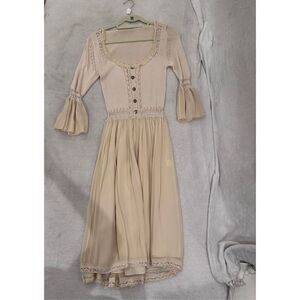 Women’s cream long sleeve dress size M
